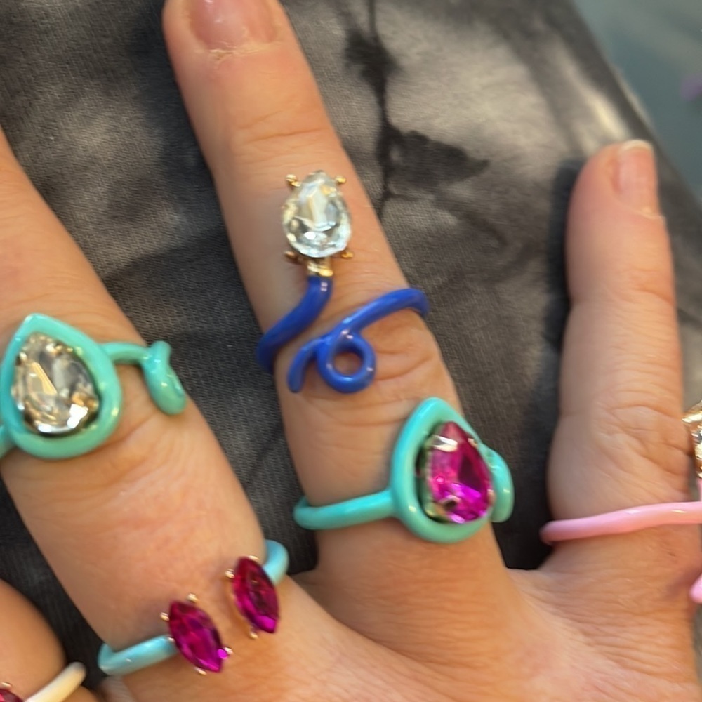 Teal enamel swirly ring With statement stone - Picture 2 of 2